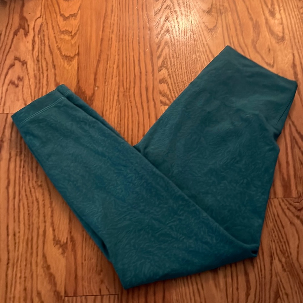Lululemon Cropped Leggings